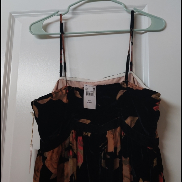 🌺 HOST PICK!  Jessica Simpson Maternity Dress - Picture 6 of 7